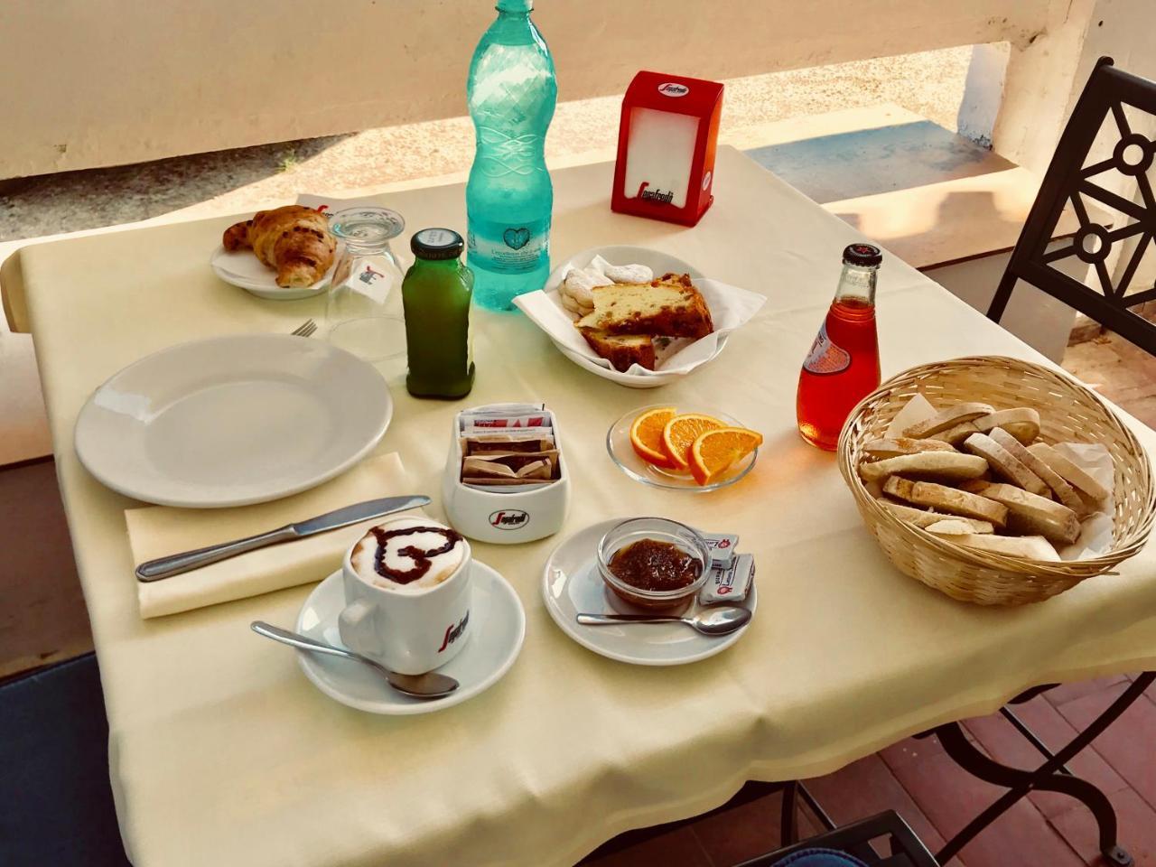 קפיטנה Hotel Su Meriagu מראה חיצוני תמונה
